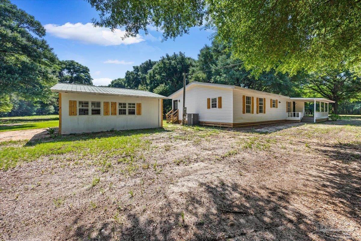 12400 Wildlife Road Holt FL 32564