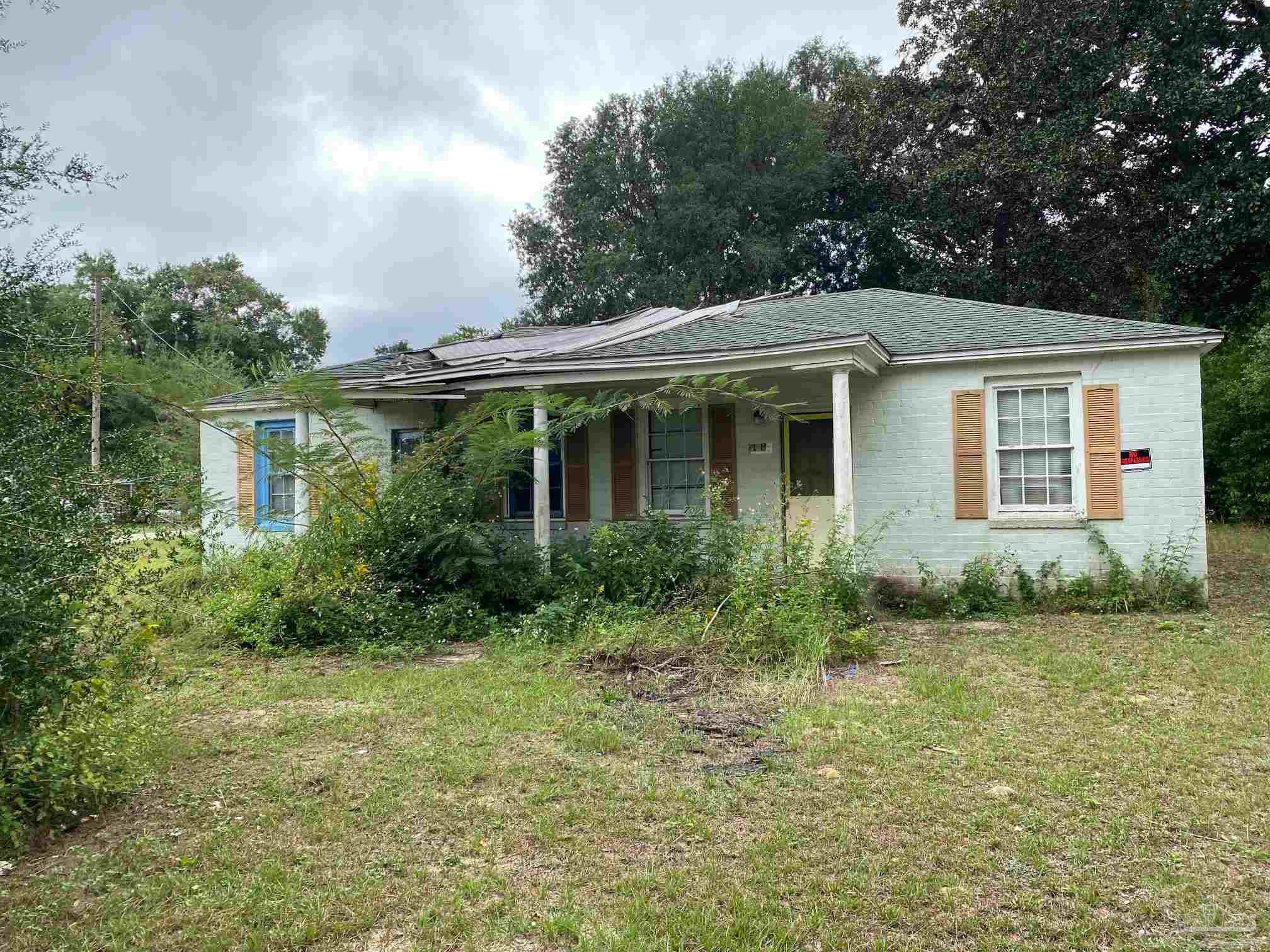 7095 & 7097 Milton Drive Milton FL 32583