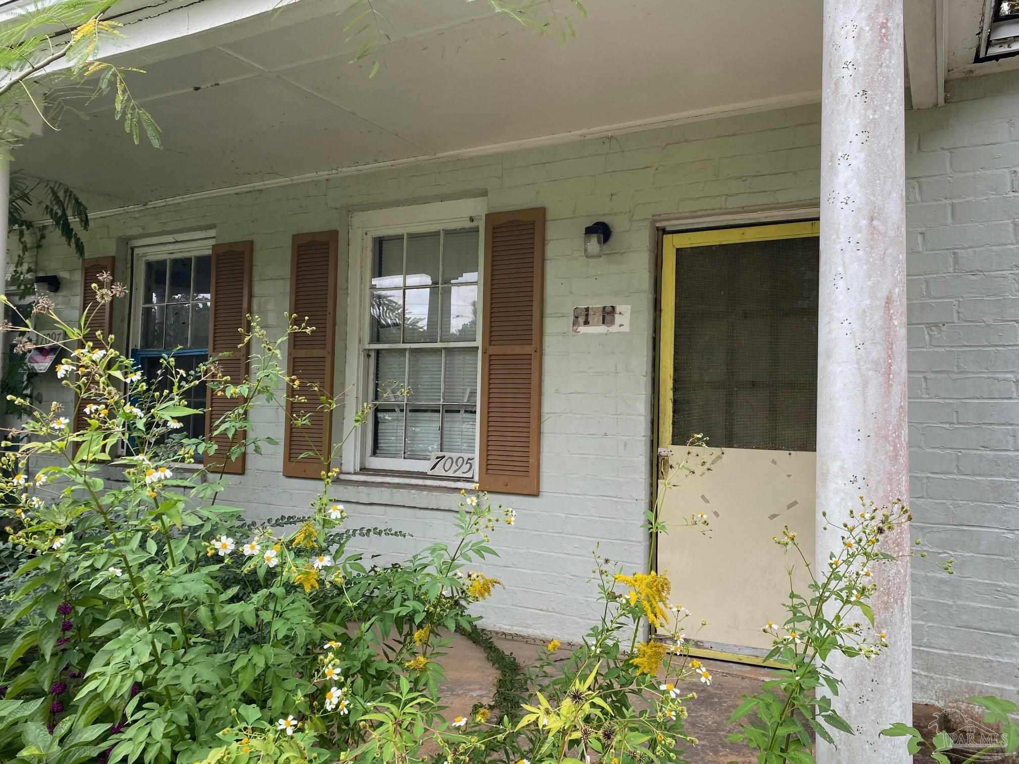 7095 & 7097 Milton Drive Milton FL 32583