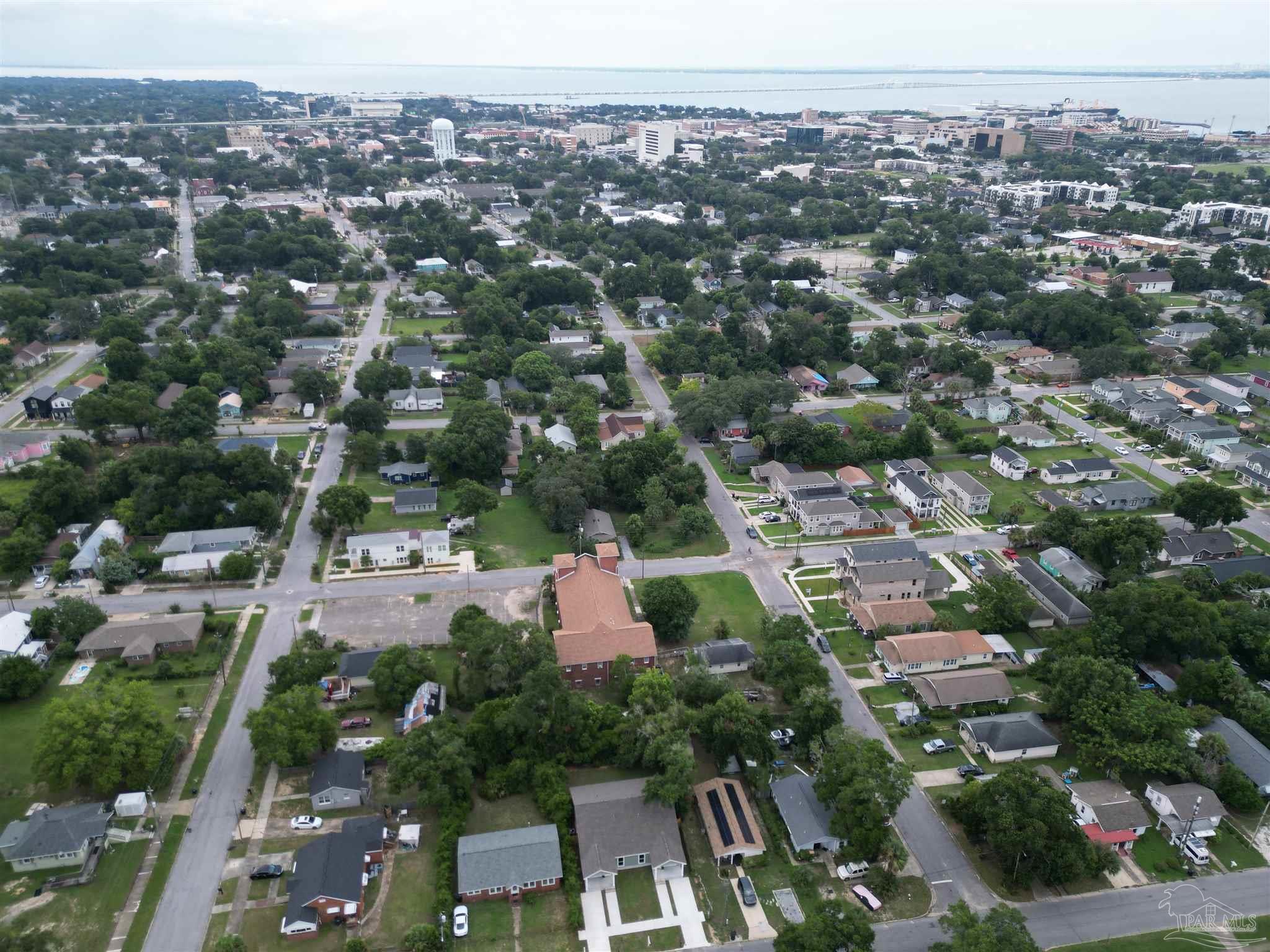 306 & 308 N E Street Pensacola FL 32501