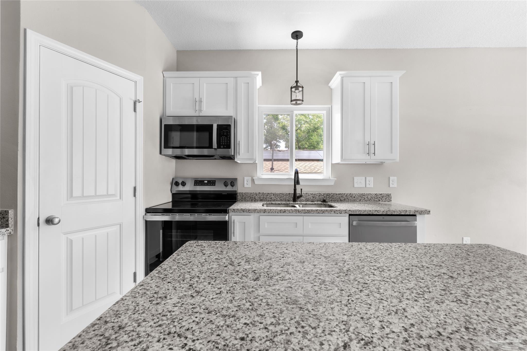 306 & 308 N E Street Pensacola FL 32501