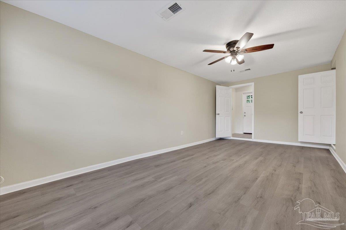 5 Benton Road Pensacola FL 32506