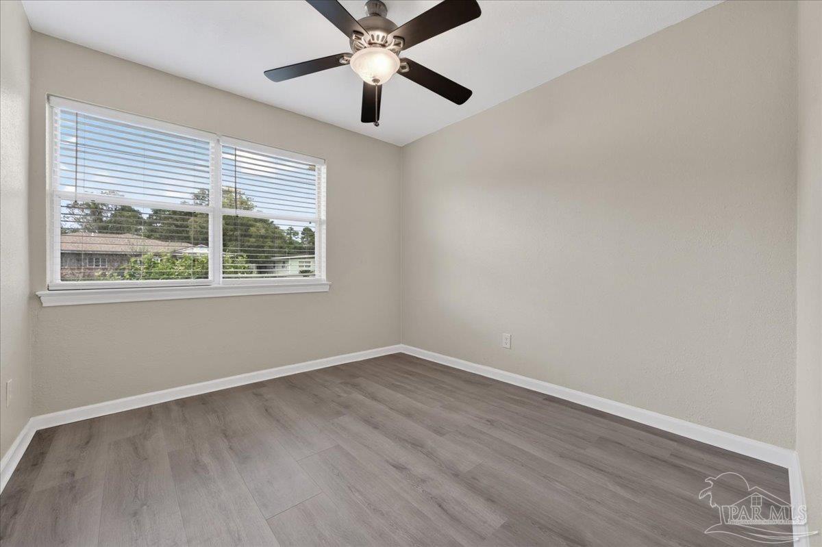 5 Benton Road Pensacola FL 32506
