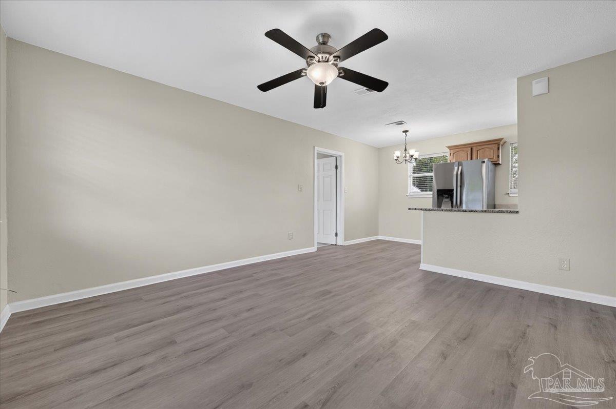5 Benton Road Pensacola FL 32506