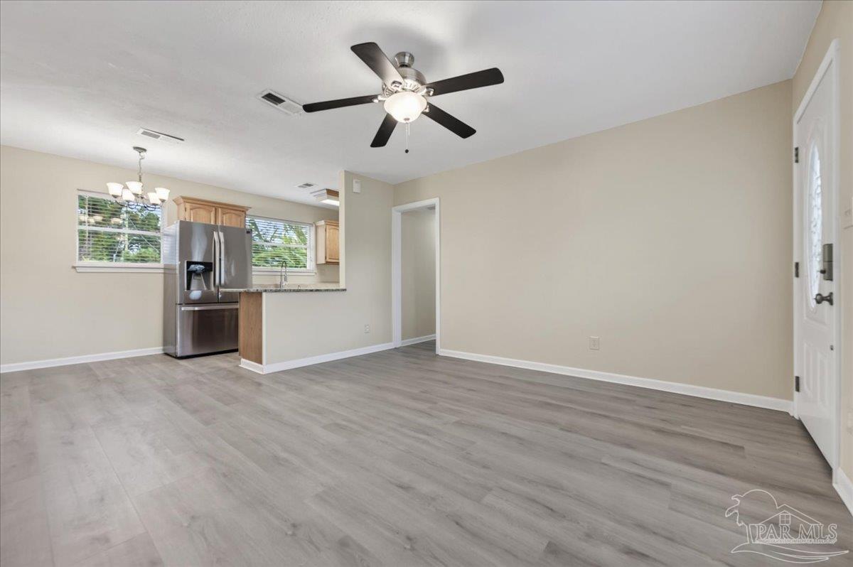 5 Benton Road Pensacola FL 32506