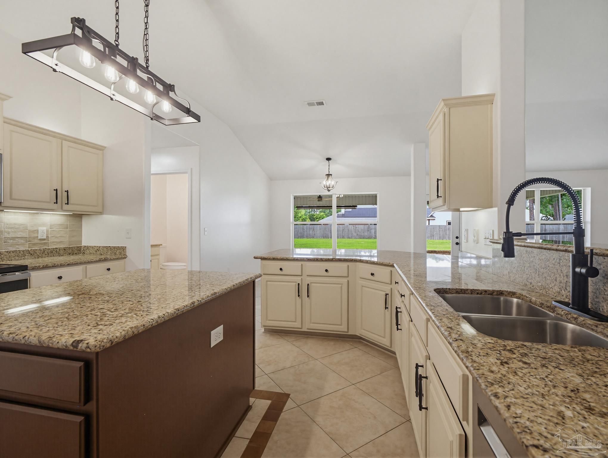 2430 Cove Road Navarre FL 32566