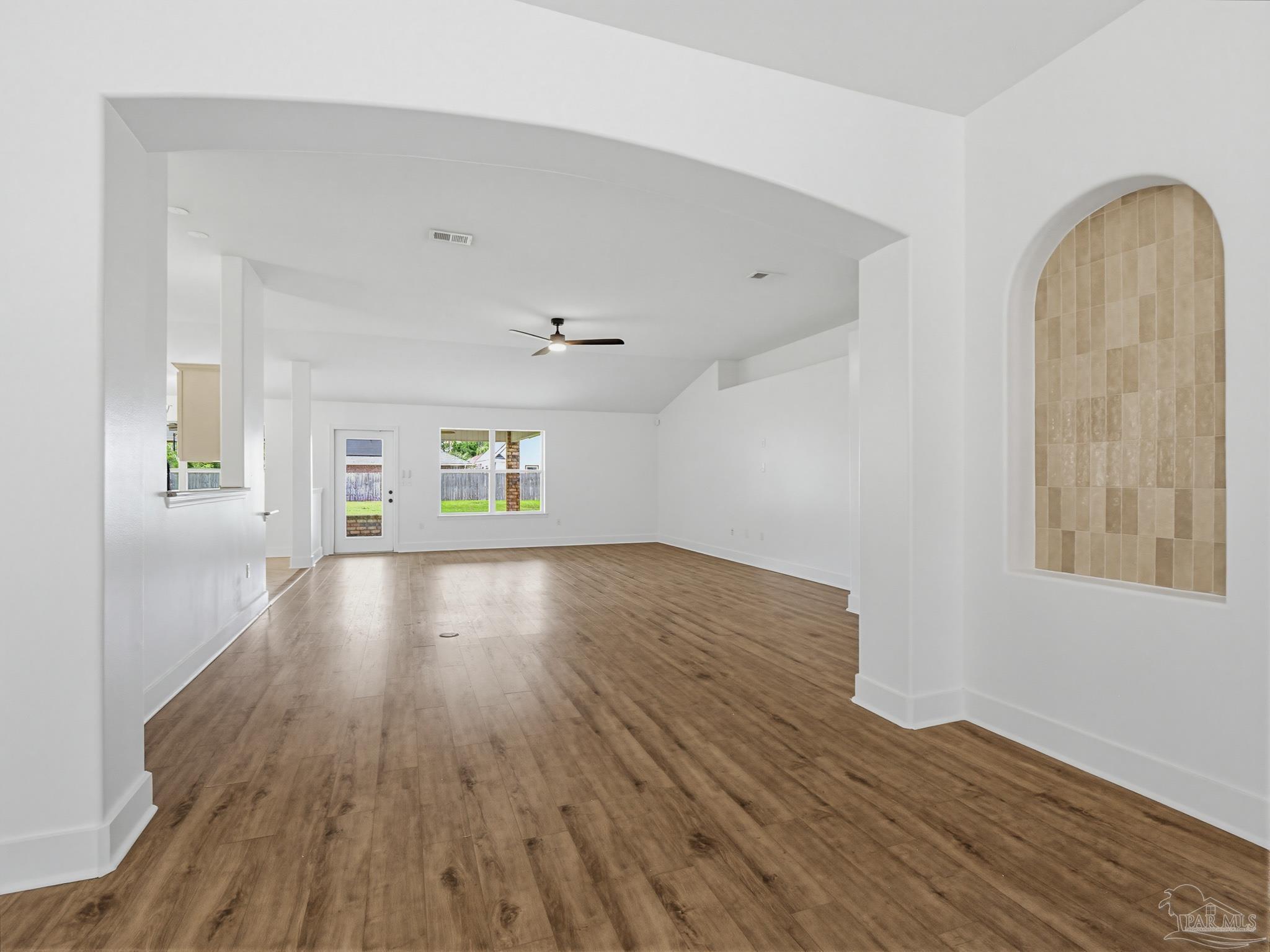 2430 Cove Road Navarre FL 32566