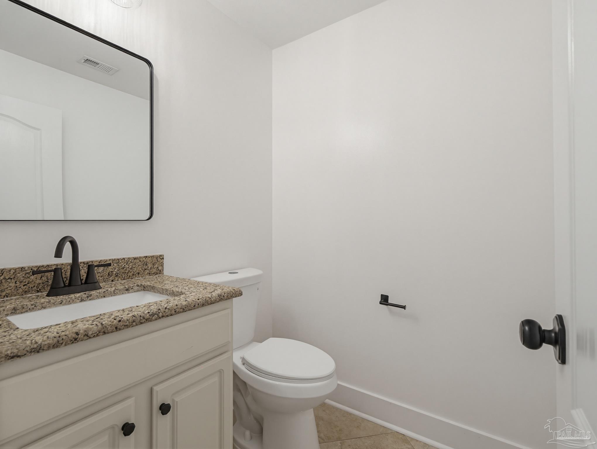 2430 Cove Road Navarre FL 32566
