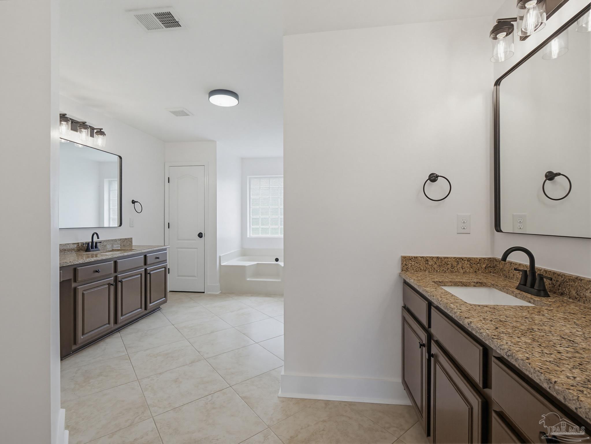 2430 Cove Road Navarre FL 32566