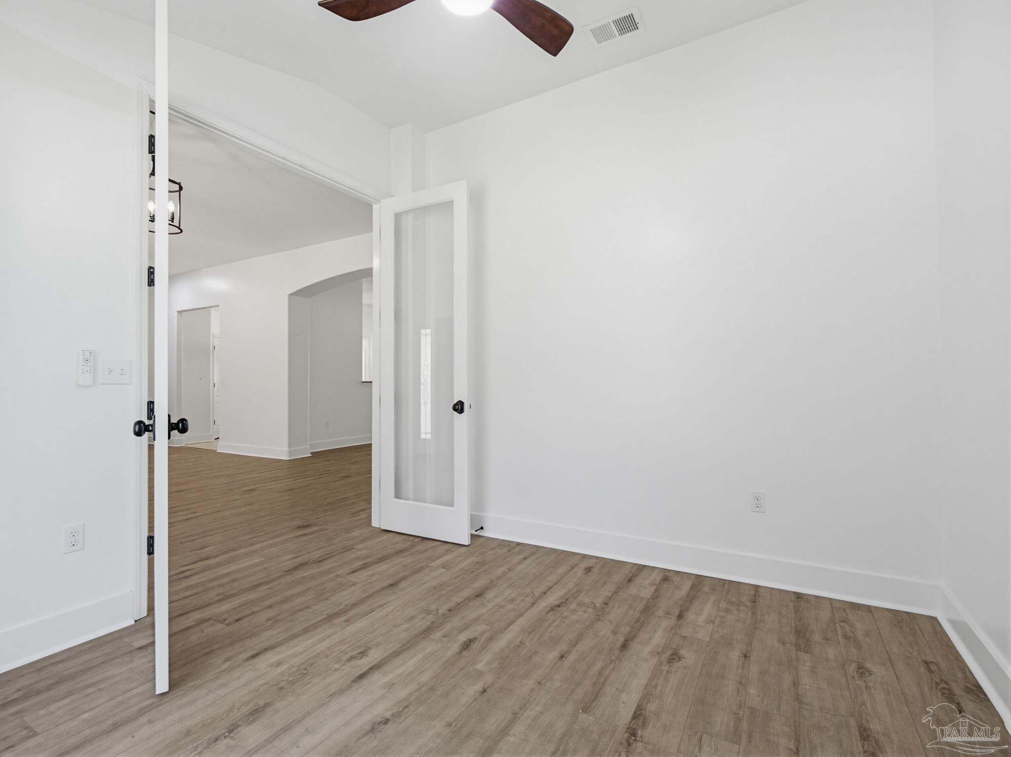 2430 Cove Road Navarre FL 32566