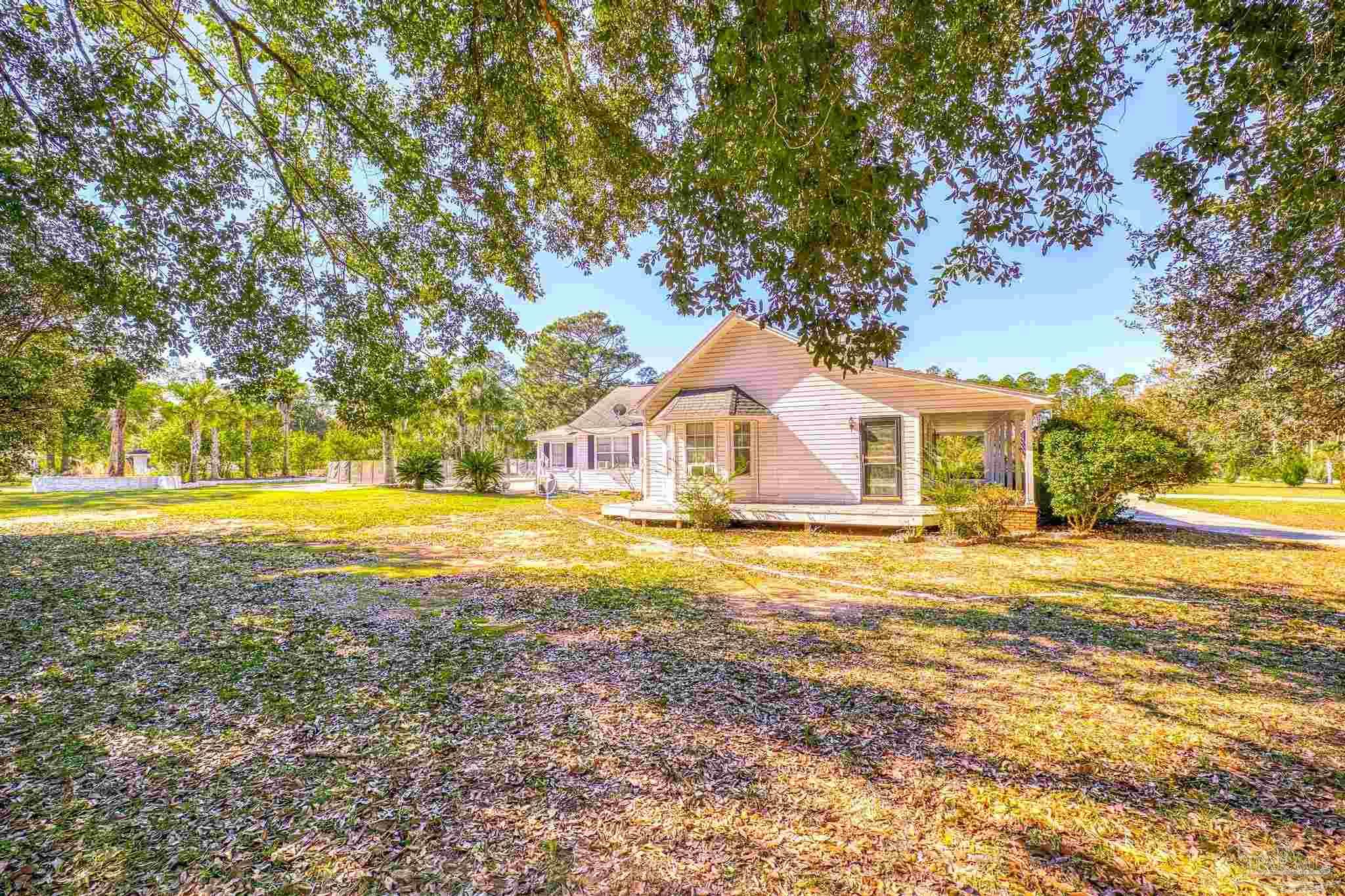 941 Summer Shade Lane Cantonment FL 32533