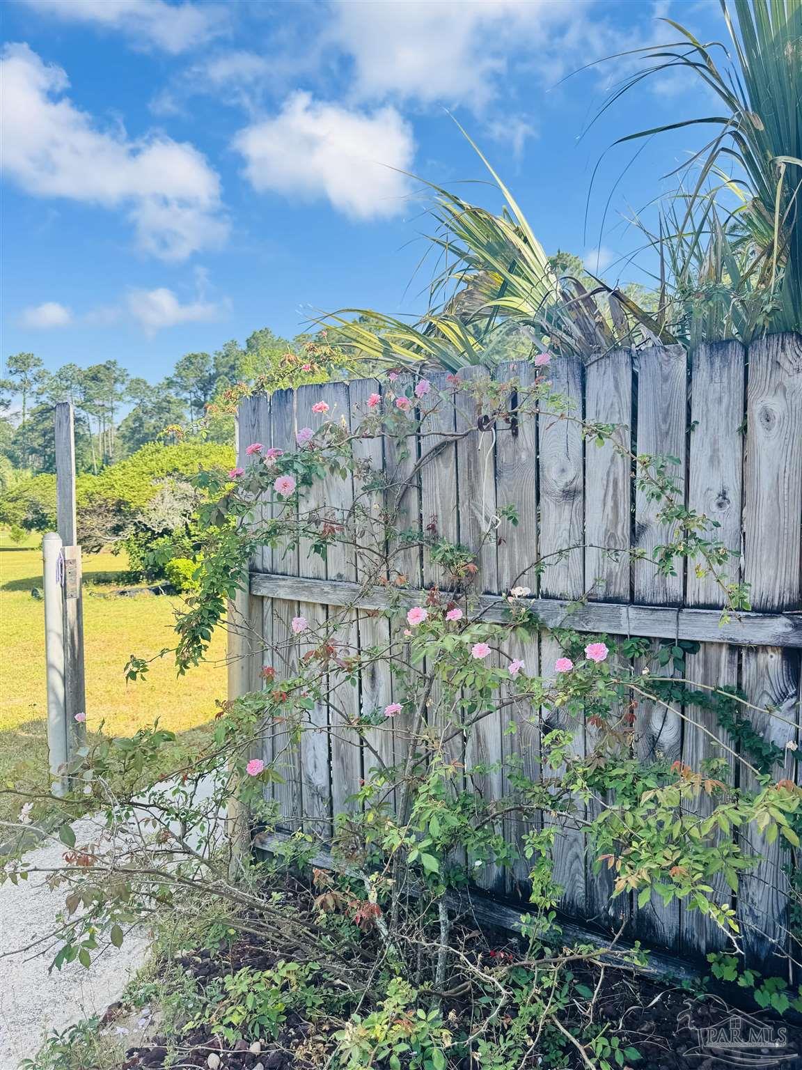 941 Summer Shade Lane Cantonment FL 32533