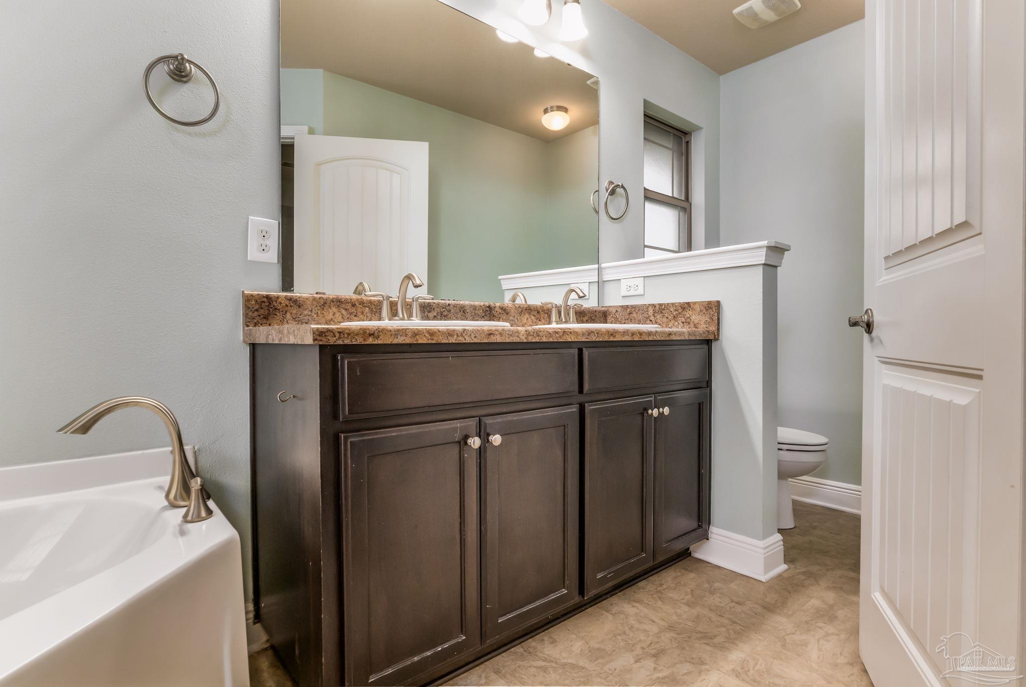 5566 Maggie Rose Circle Milton FL 32570