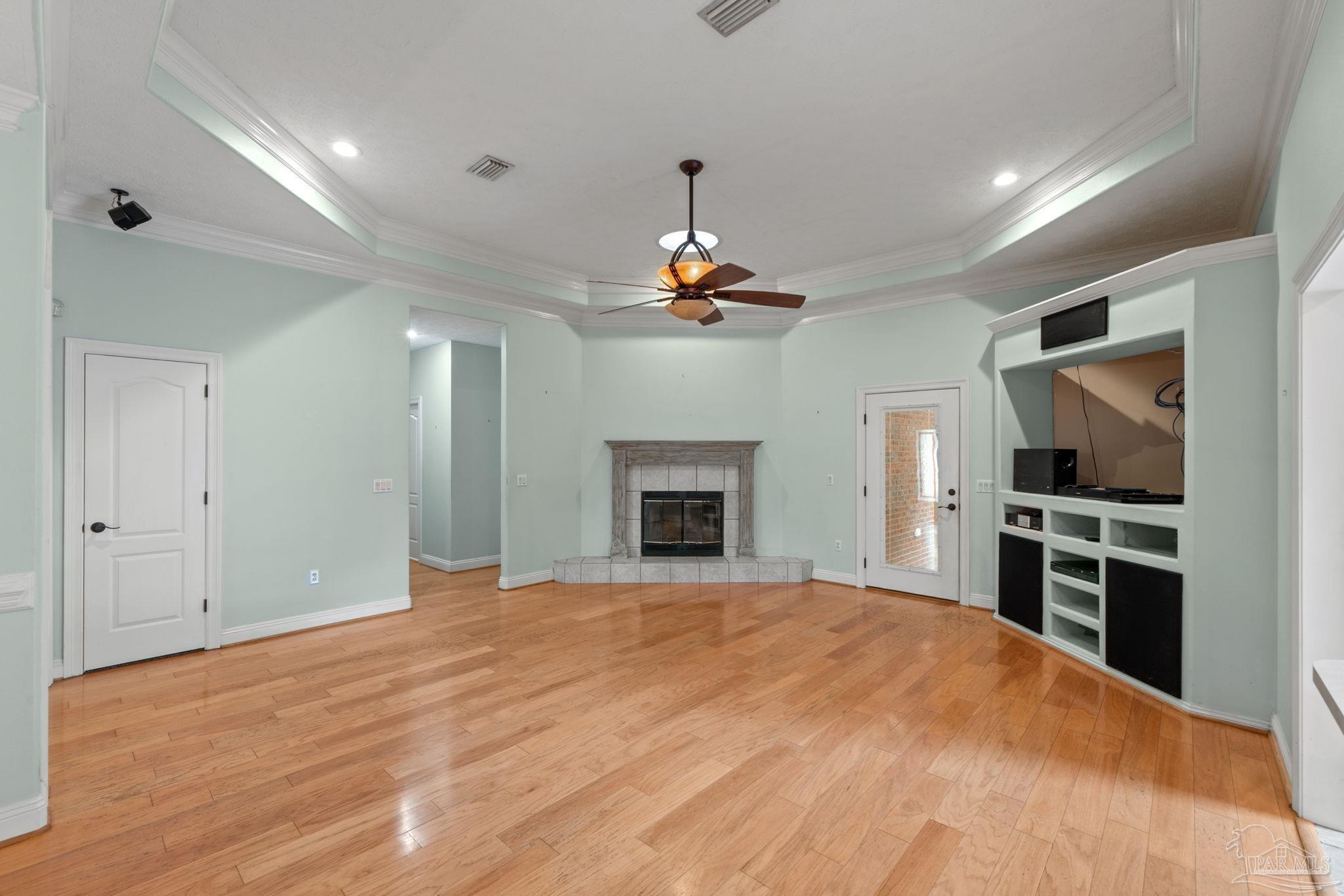 4232 N Cambridge Way Pace FL 32571