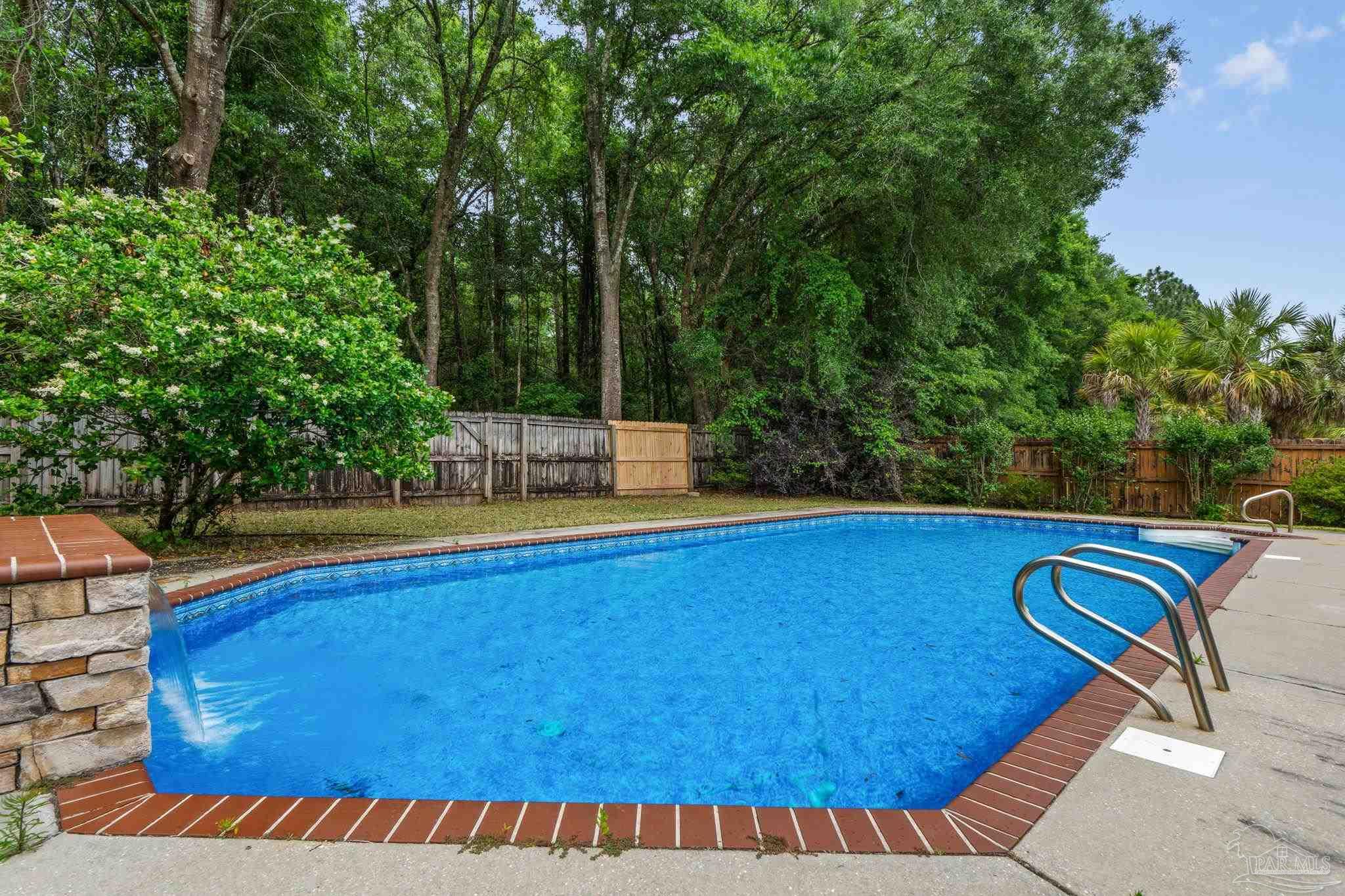 4232 N Cambridge Way Pace FL 32571