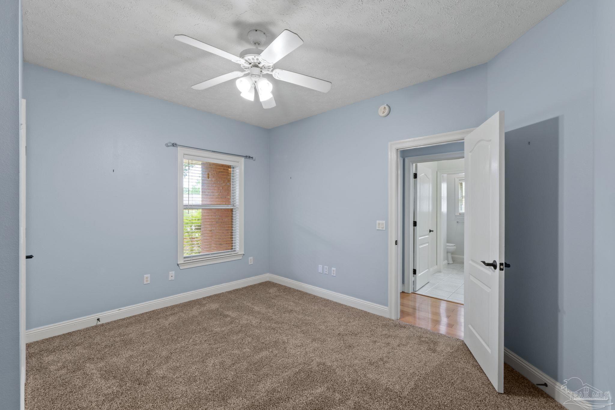 4232 N Cambridge Way Pace FL 32571