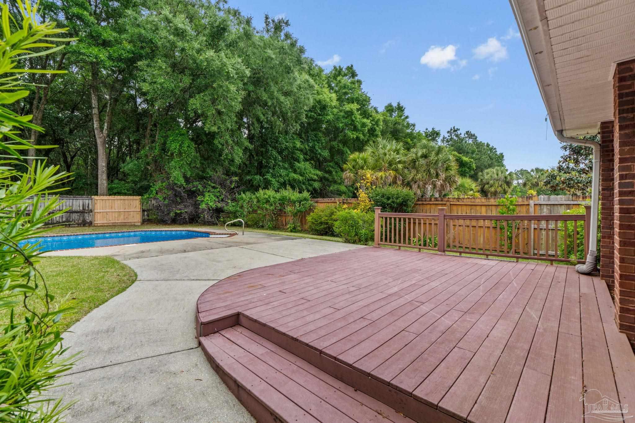 4232 N Cambridge Way Pace FL 32571
