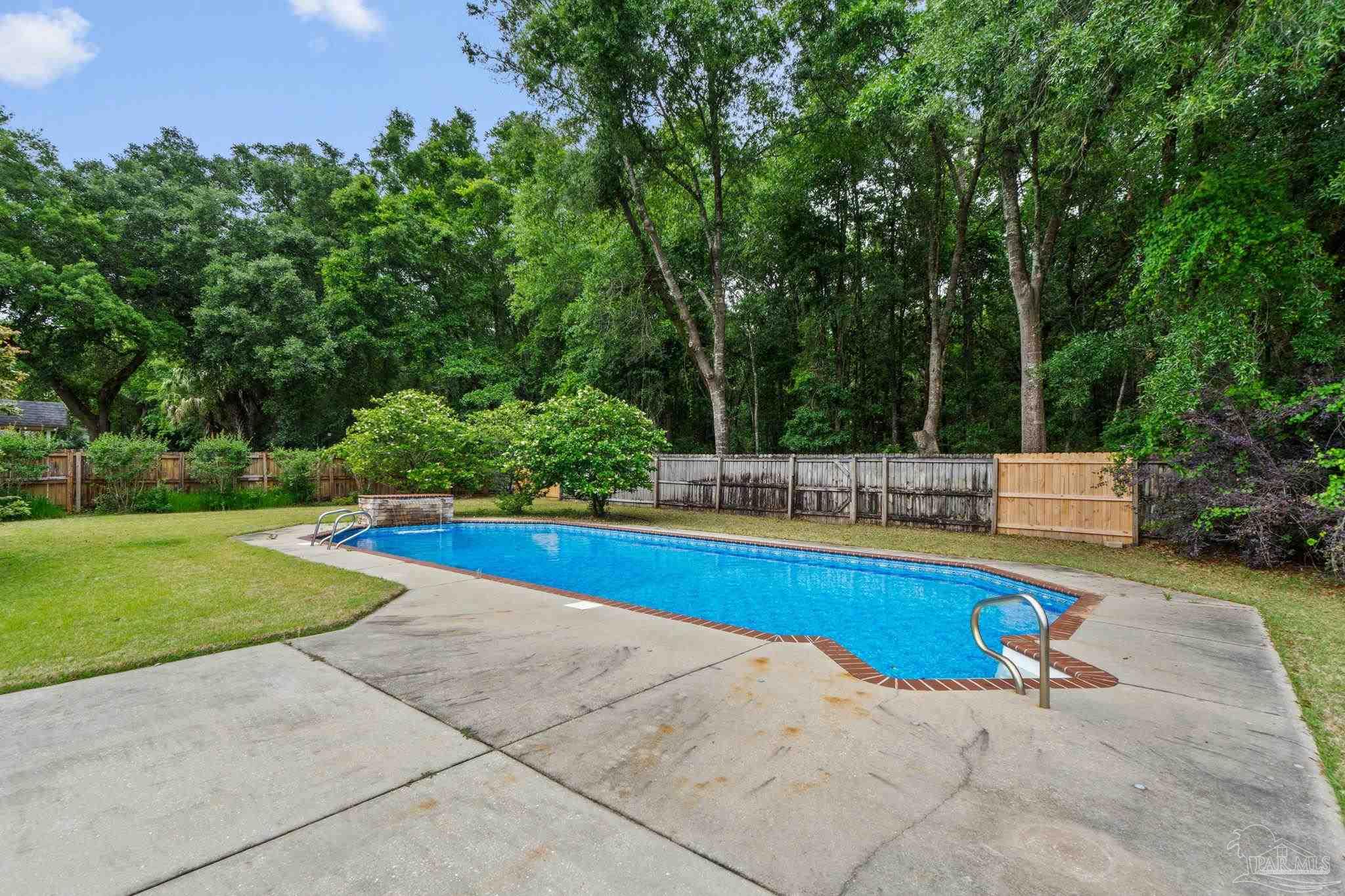 4232 N Cambridge Way Pace FL 32571