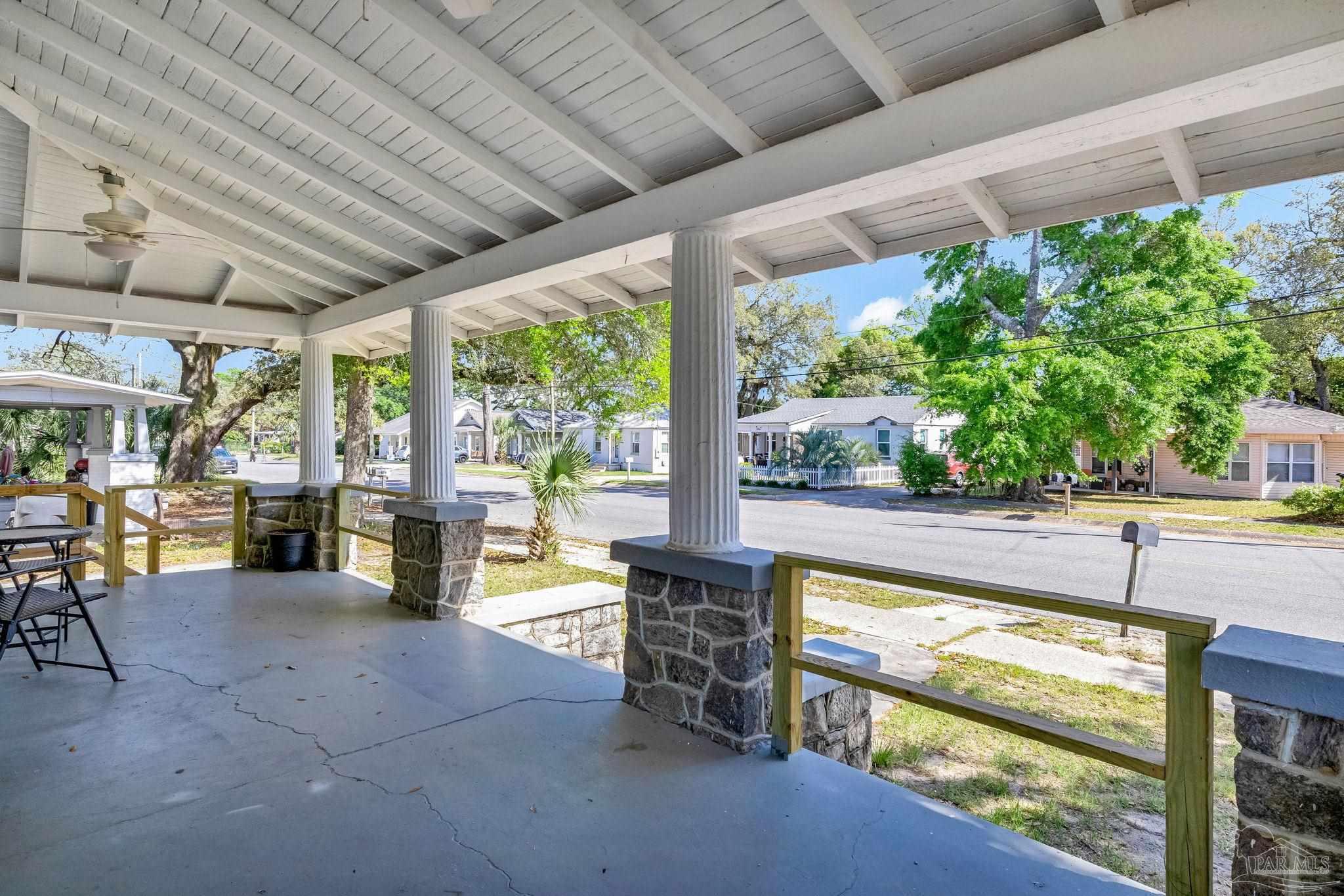 1818 W Government Street Pensacola FL 32502