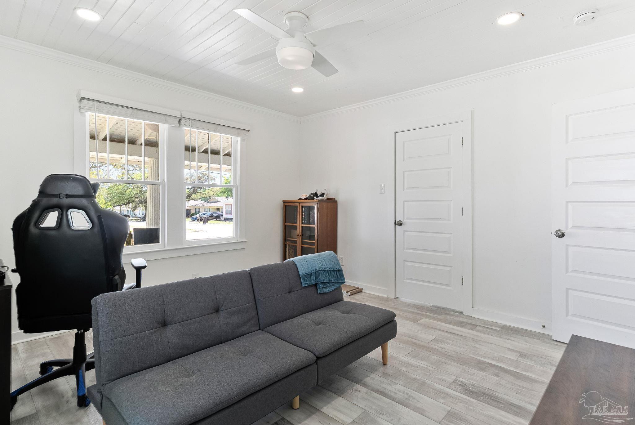 1818 W Government Street Pensacola FL 32502