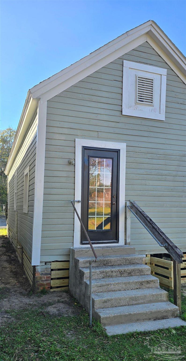 510 N G Street Pensacola FL 32501