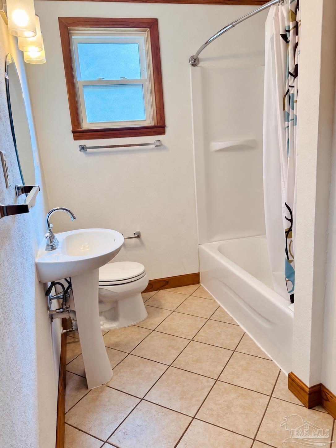 6636 Helms Road Pensacola FL 32526