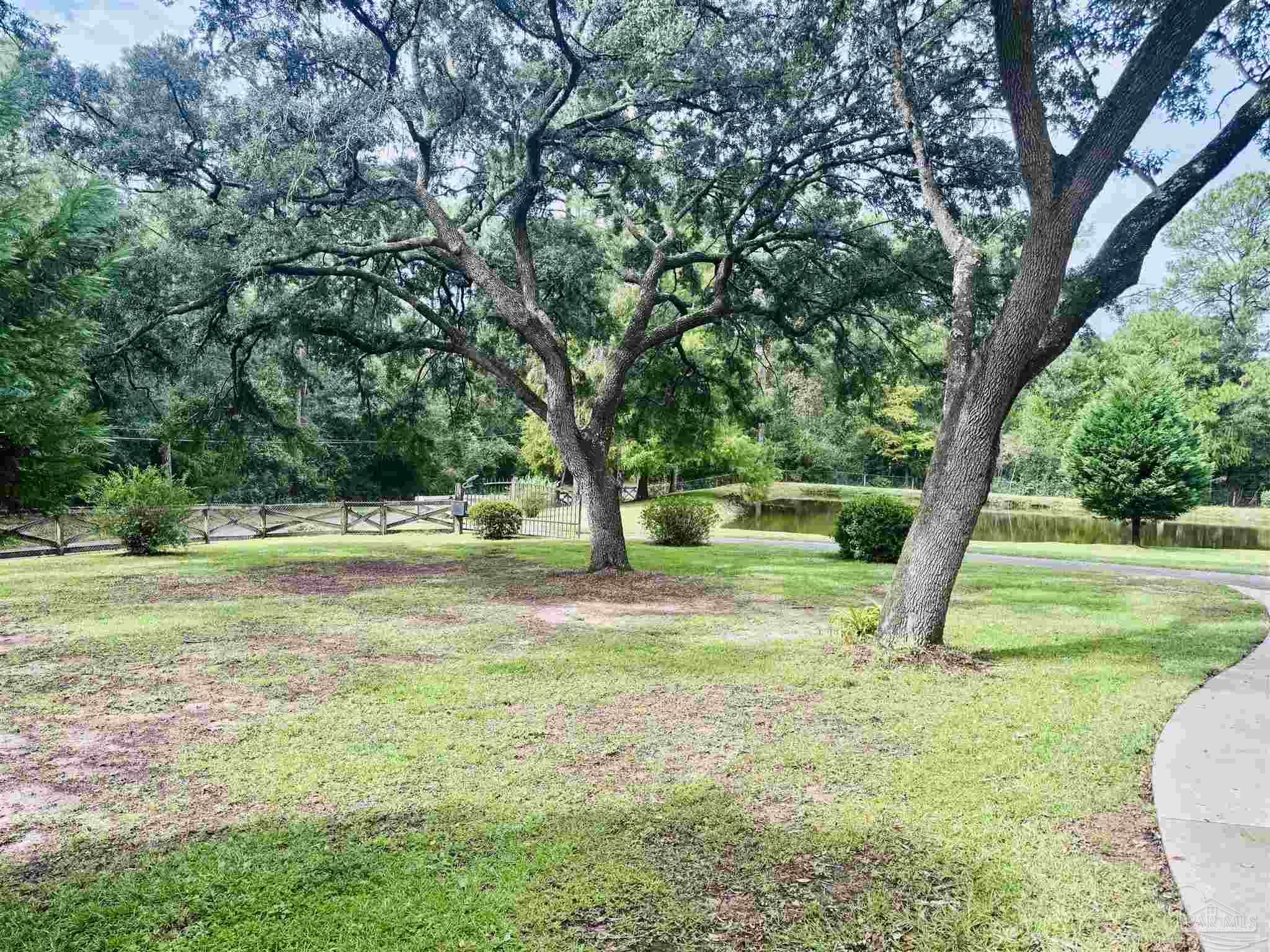 6636 Helms Road Pensacola FL 32526