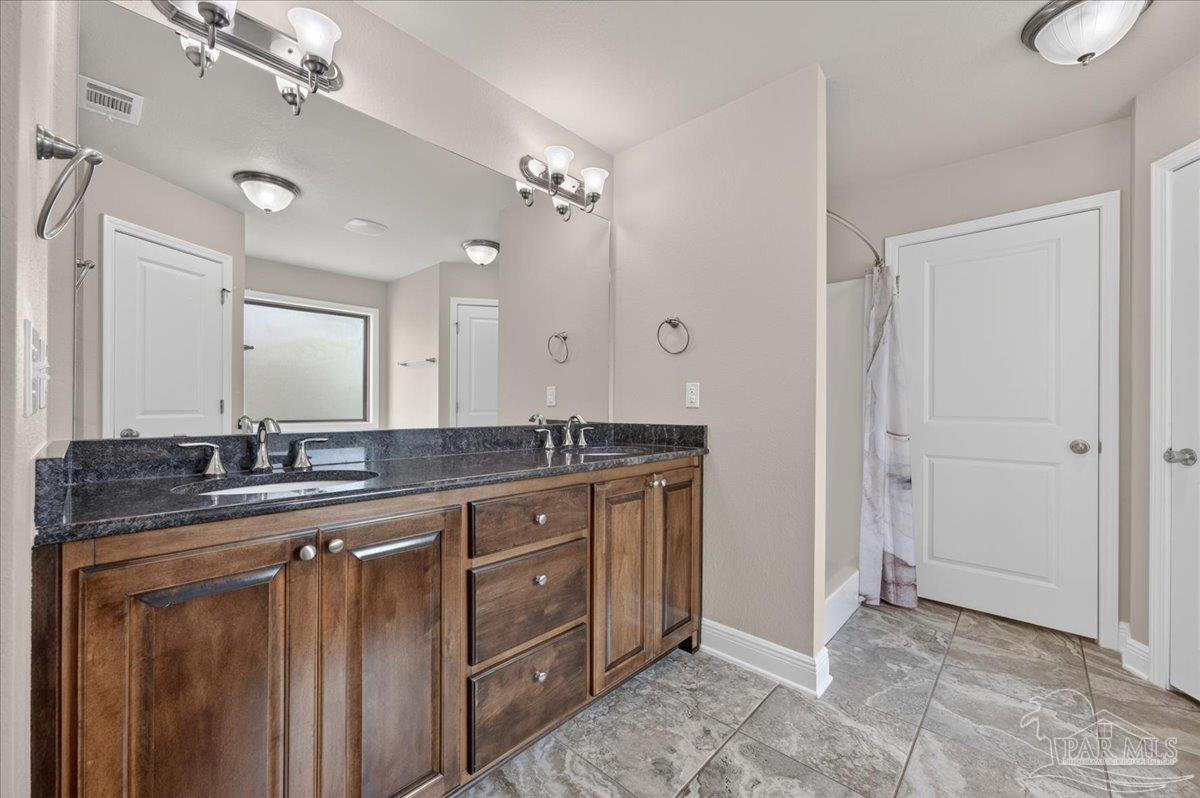 6072 Winchester Circle Milton FL 32570
