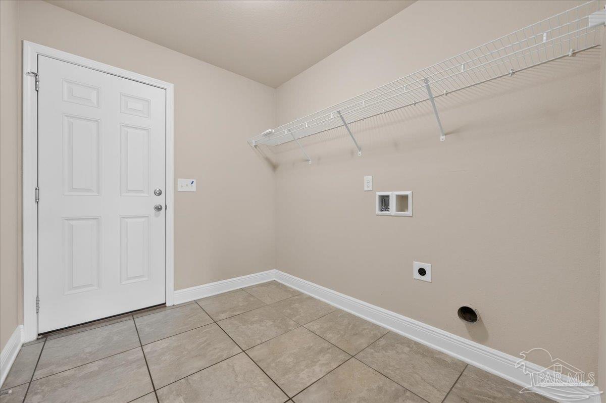 6072 Winchester Circle Milton FL 32570