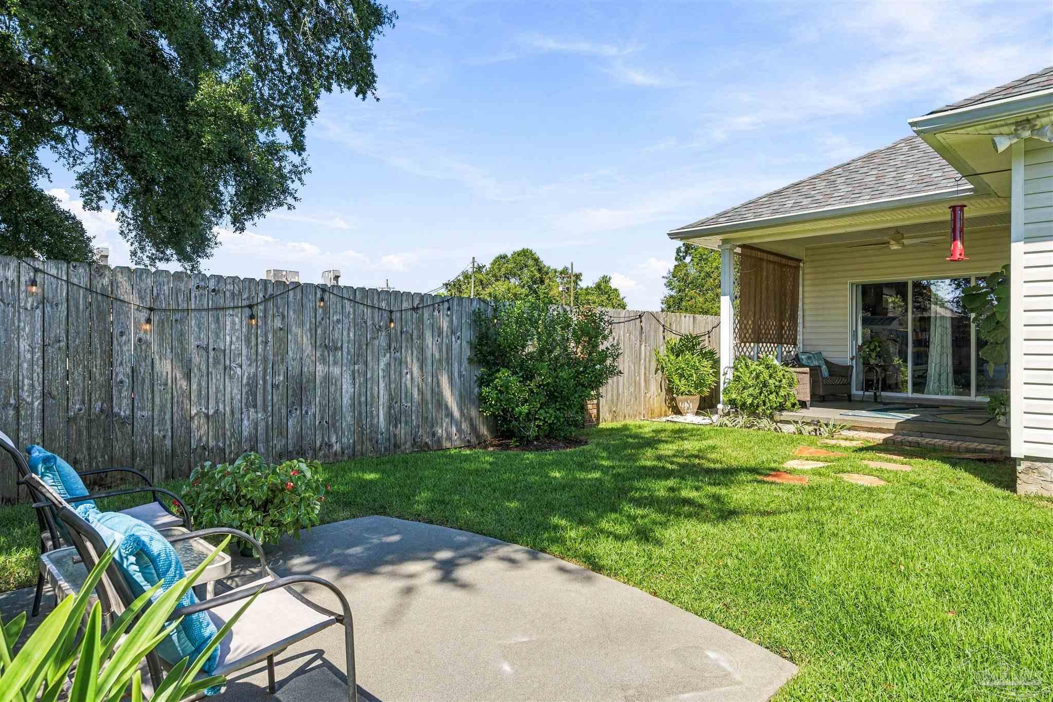 1207 E Hatton Street Pensacola FL 32503