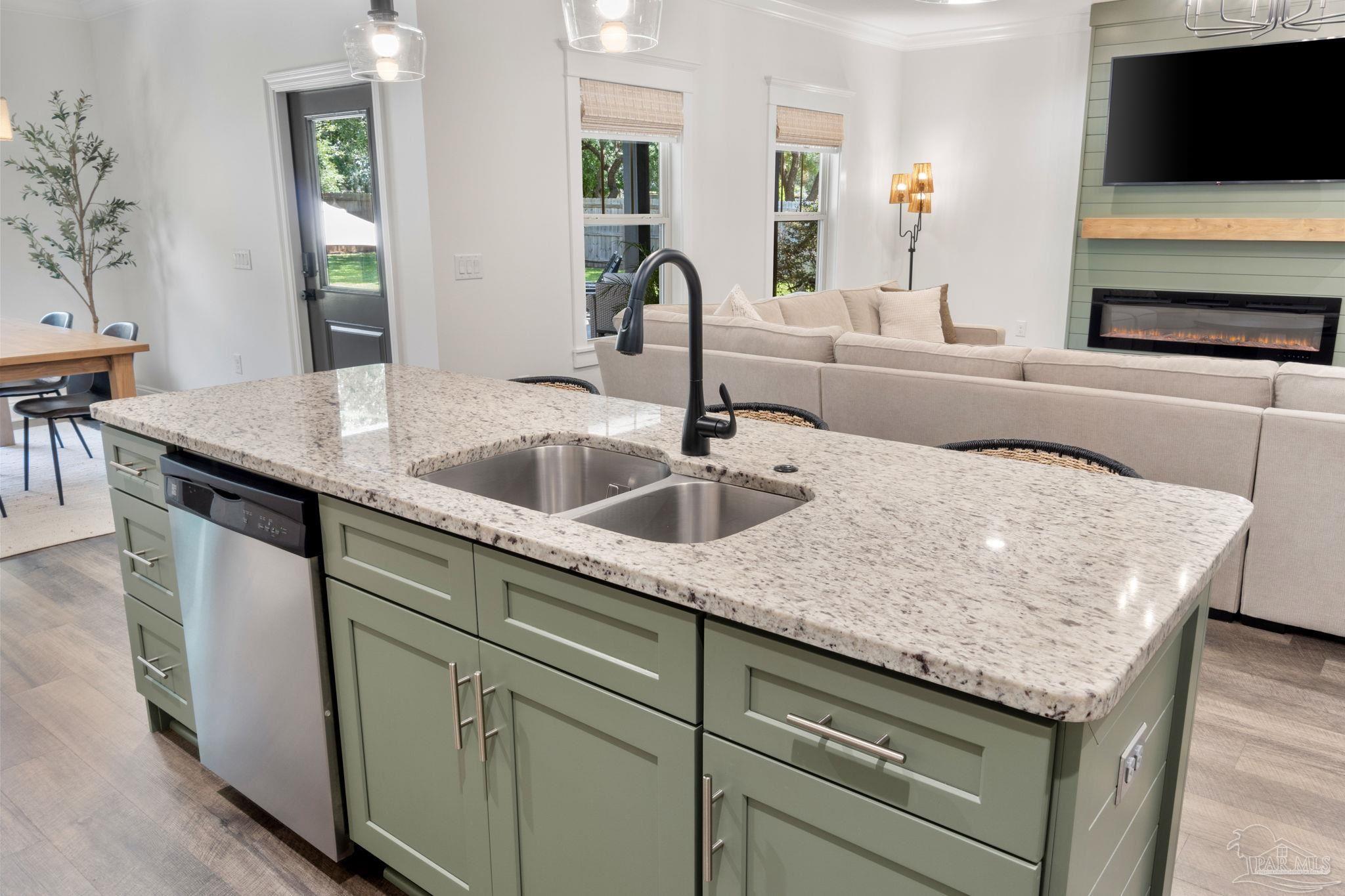 8064 San Pedro Plaza Navarre FL 32566
