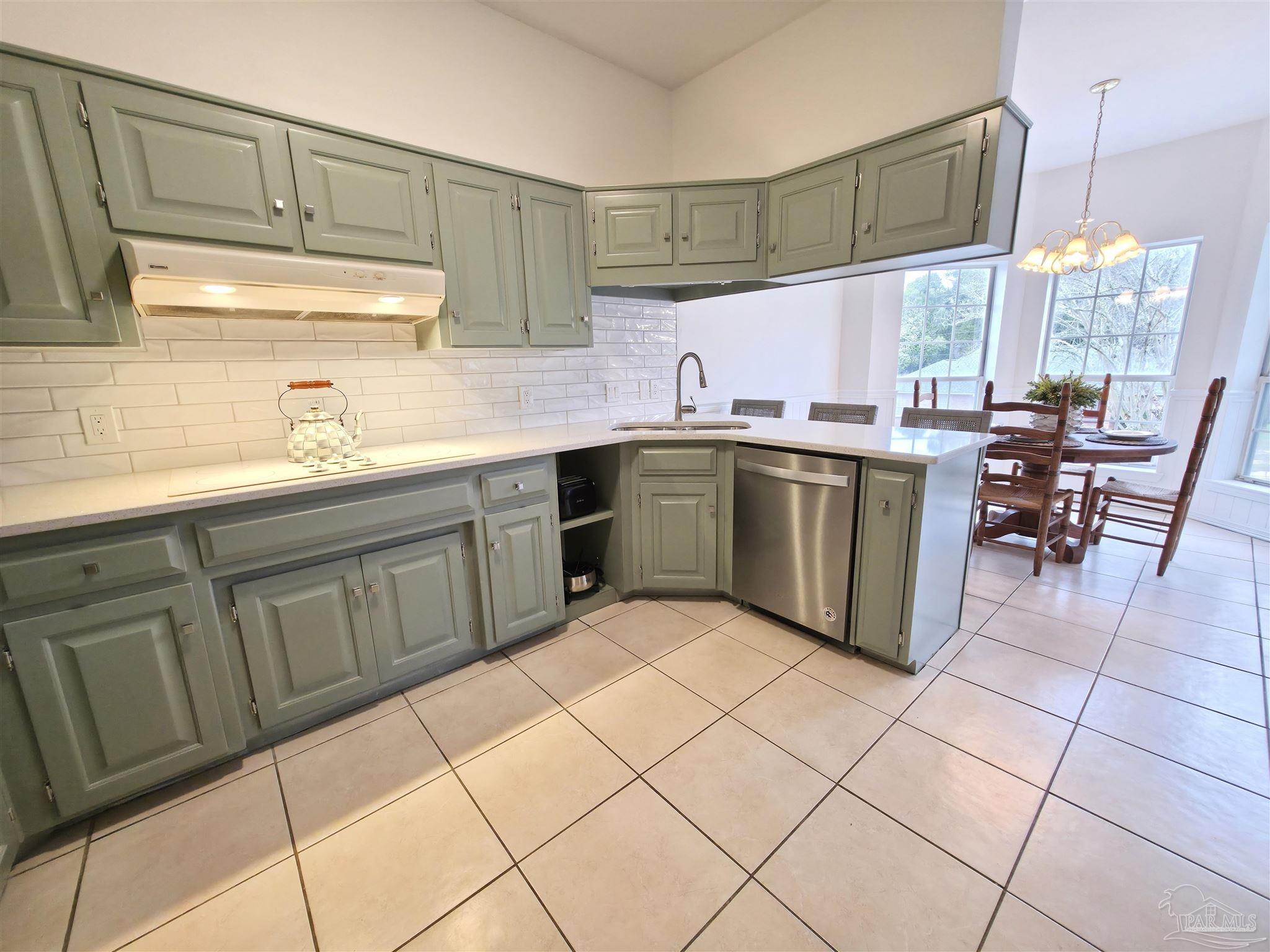 3249 Windmill Circle Cantonment FL 32533