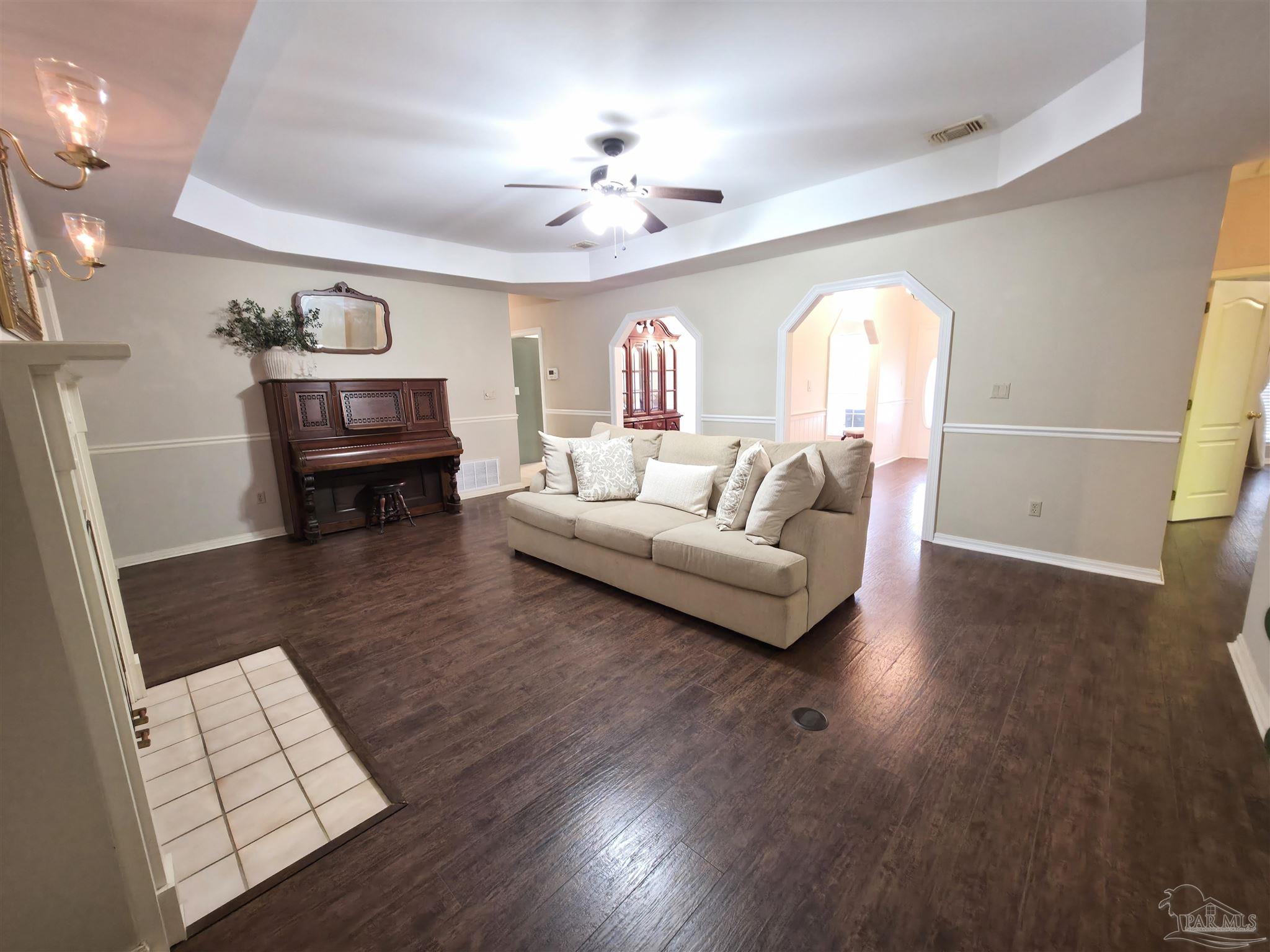 3249 Windmill Circle Cantonment FL 32533