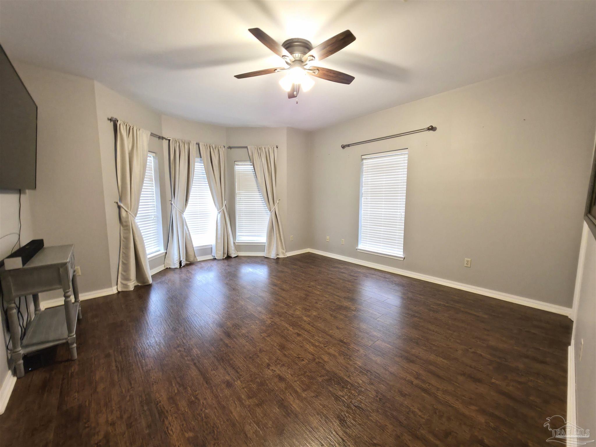 3249 Windmill Circle Cantonment FL 32533