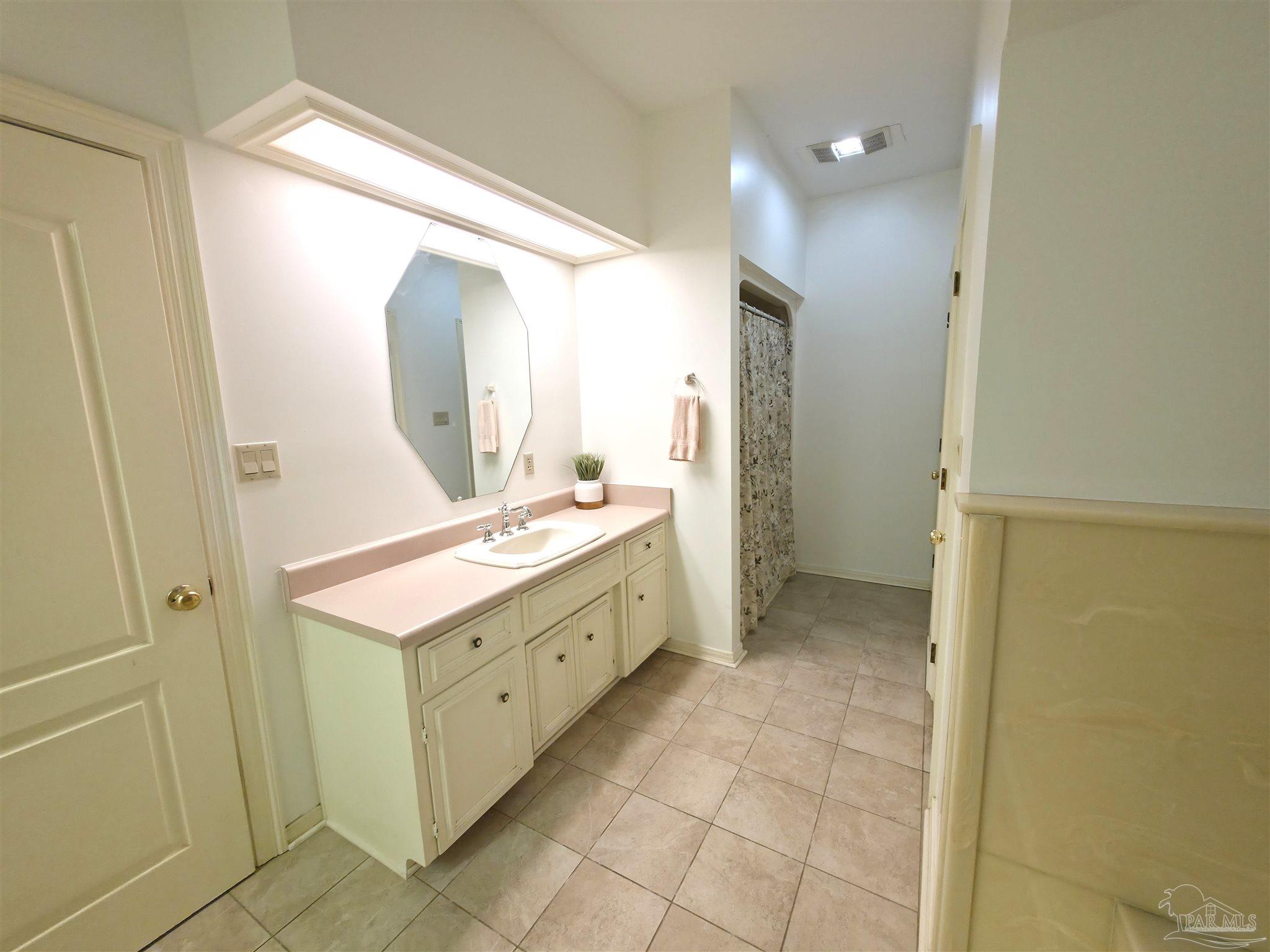 3249 Windmill Circle Cantonment FL 32533