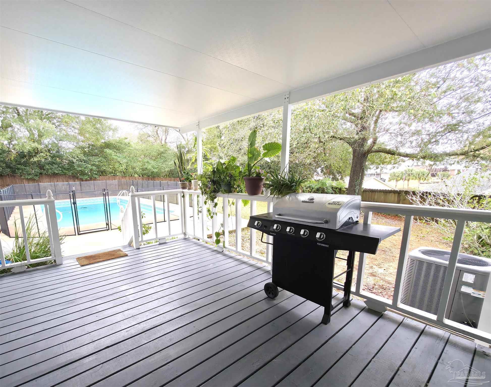 3249 Windmill Circle Cantonment FL 32533