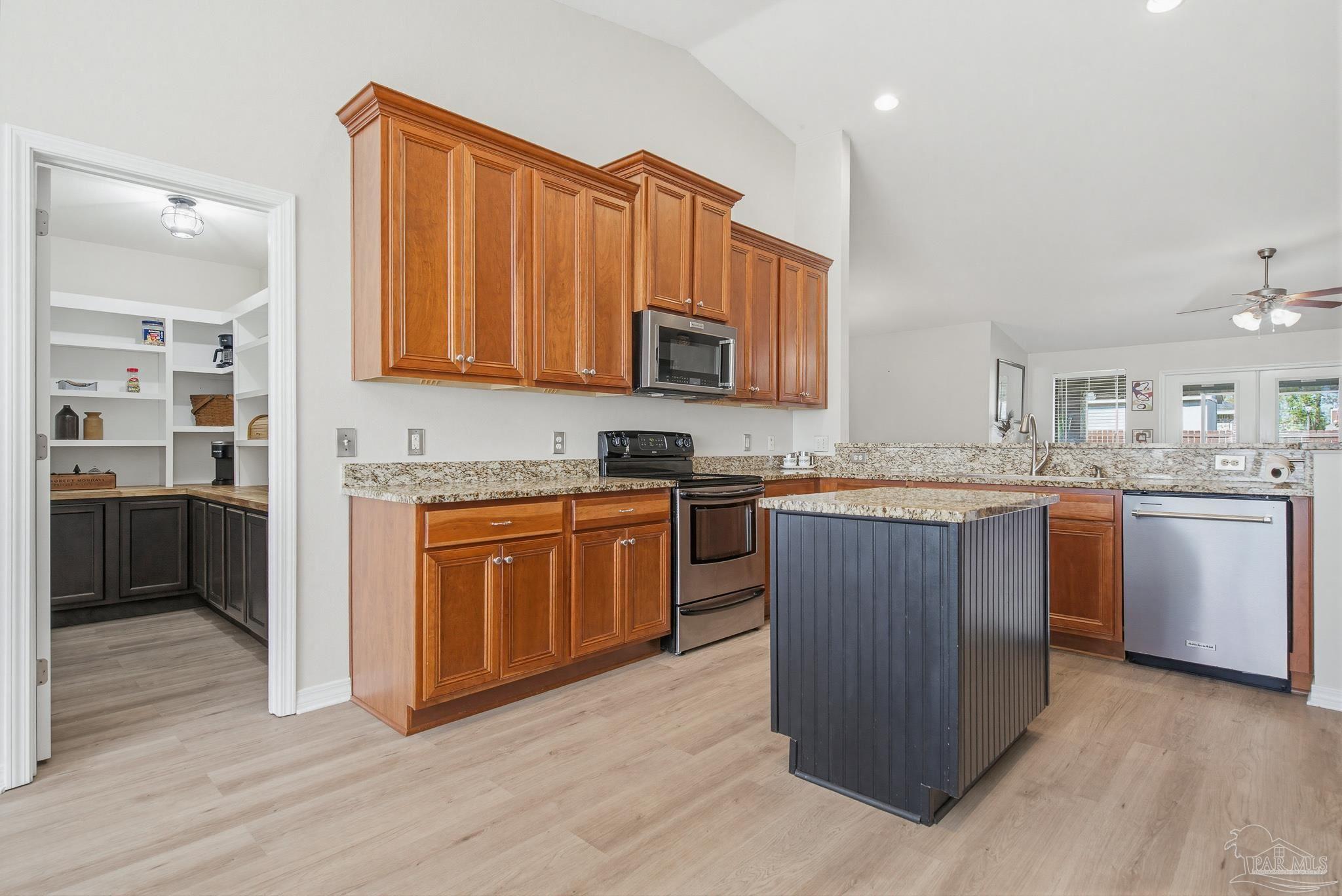 6077 Stonechase Boulevard Pace FL 32571