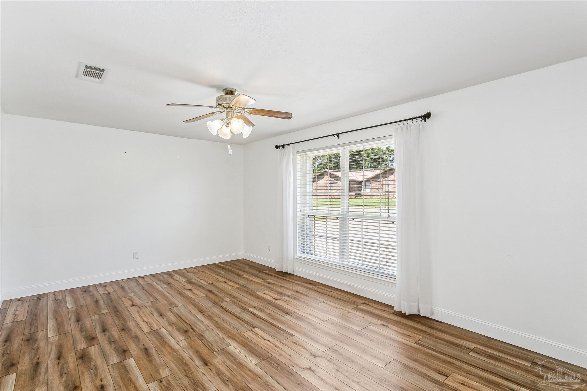 7905 Charter Oaks Drive Pensacola FL 32514