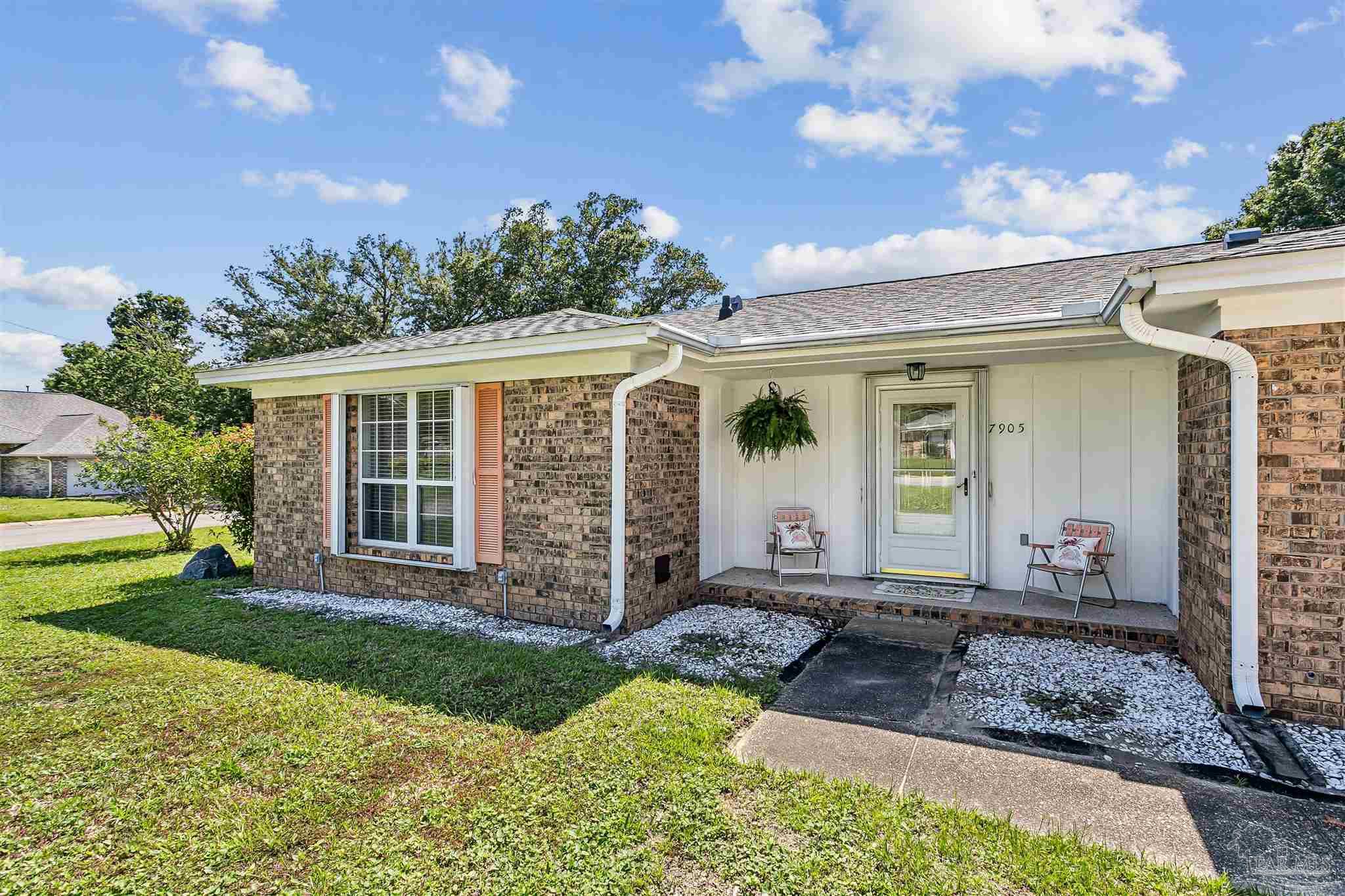 7905 Charter Oaks Drive Pensacola FL 32514