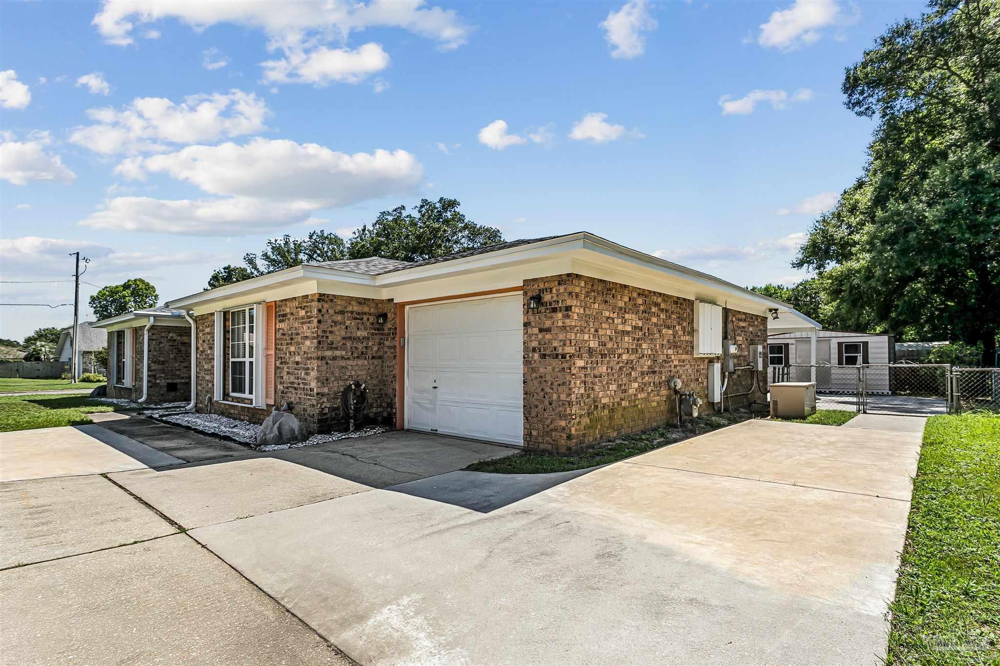 7905 Charter Oaks Drive Pensacola FL 32514