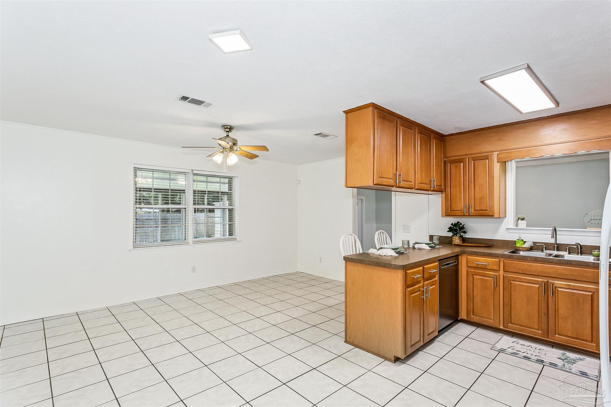 7905 Charter Oaks Drive Pensacola FL 32514