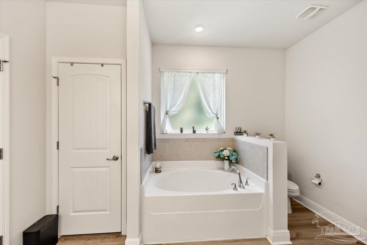 9985 Pandion Trail Pensacola FL 32507