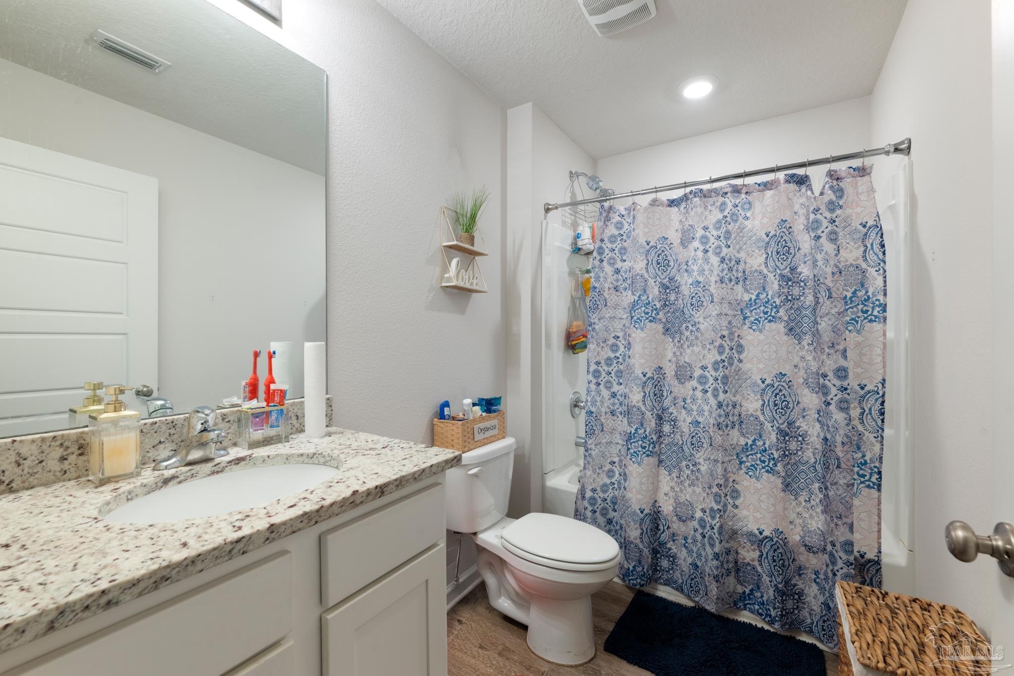 6328 Burrow Lane Pensacola FL 32526