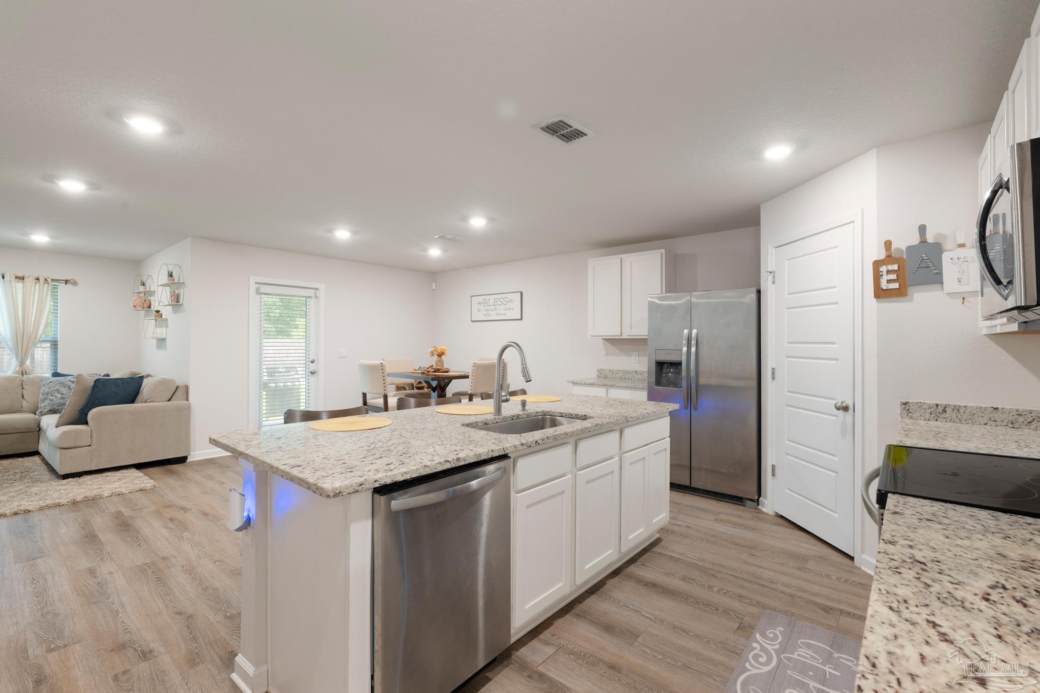 6328 Burrow Lane Pensacola FL 32526