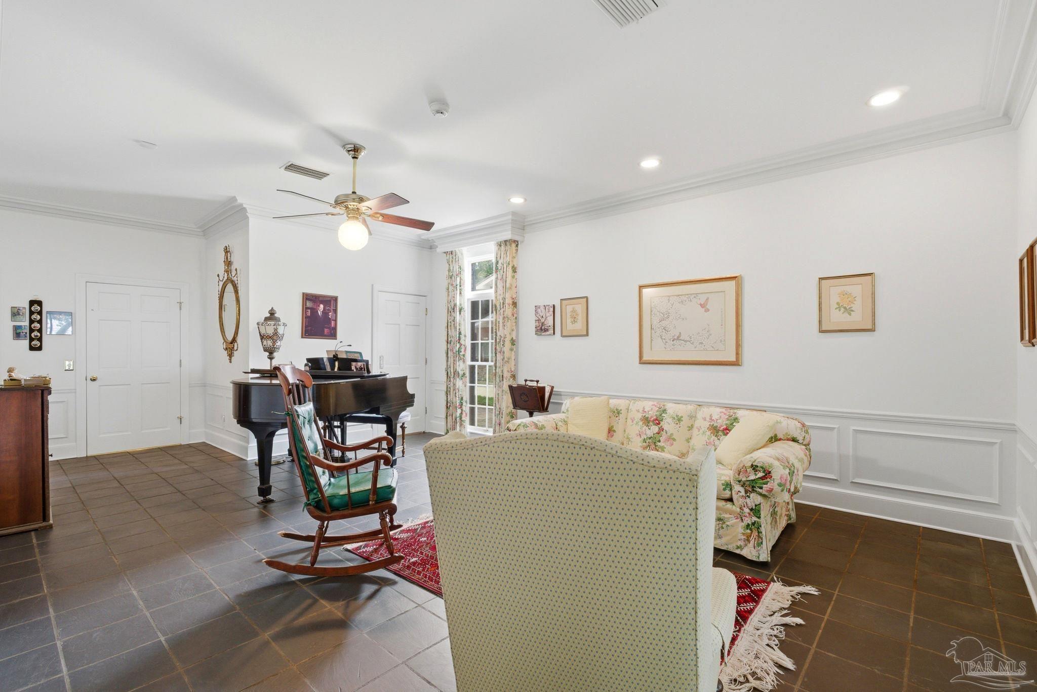 616 Bay Cliffs Road Gulf Breeze FL 32561