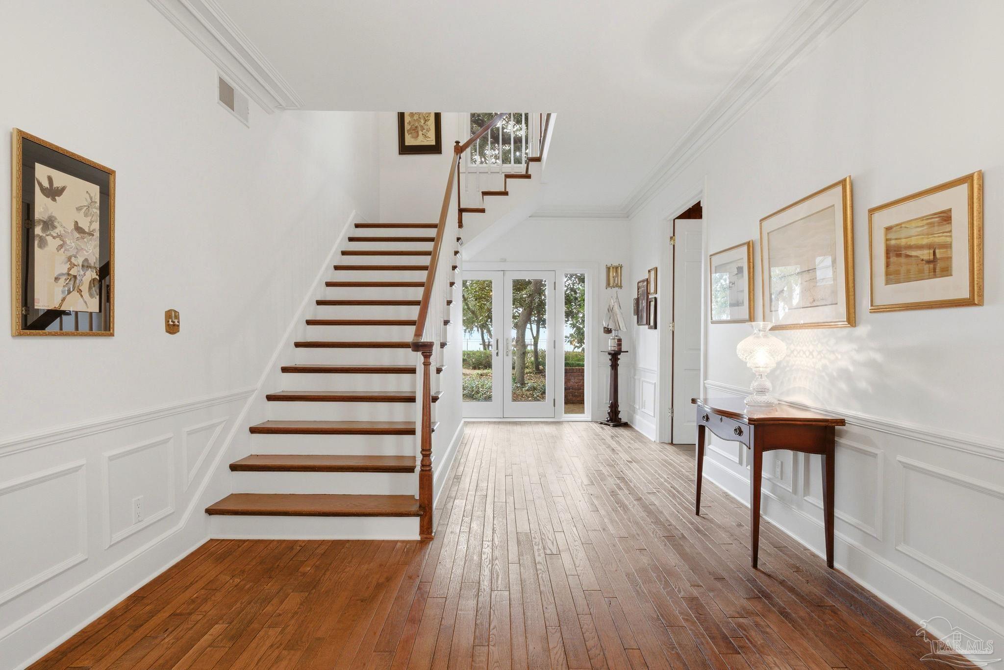 616 Bay Cliffs Road Gulf Breeze FL 32561