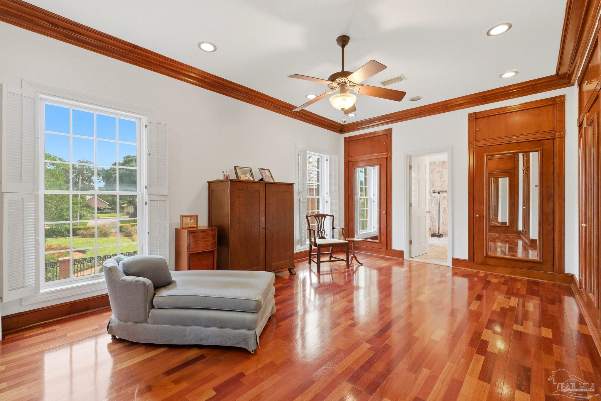616 Bay Cliffs Road Gulf Breeze FL 32561
