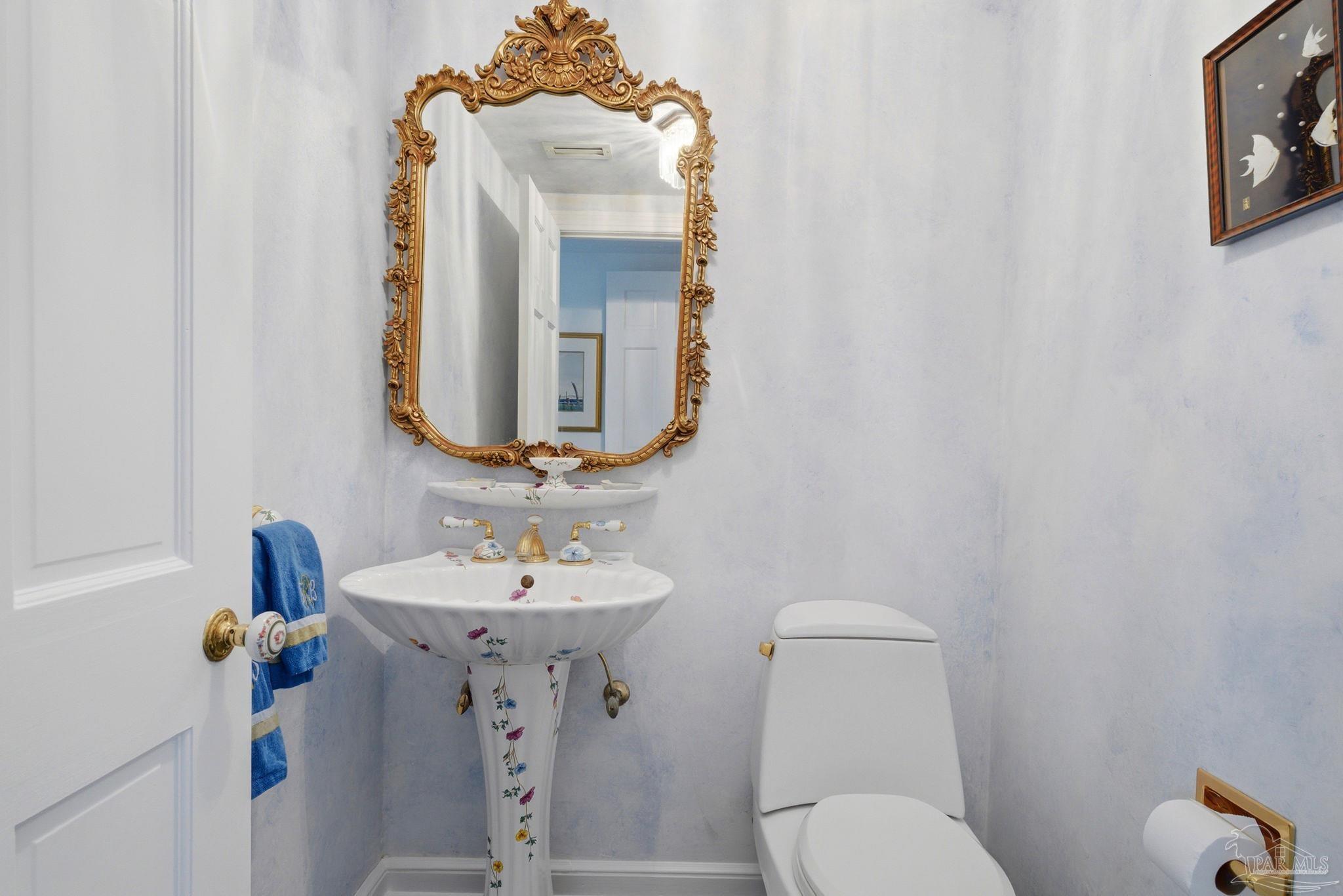 616 Bay Cliffs Road Gulf Breeze FL 32561