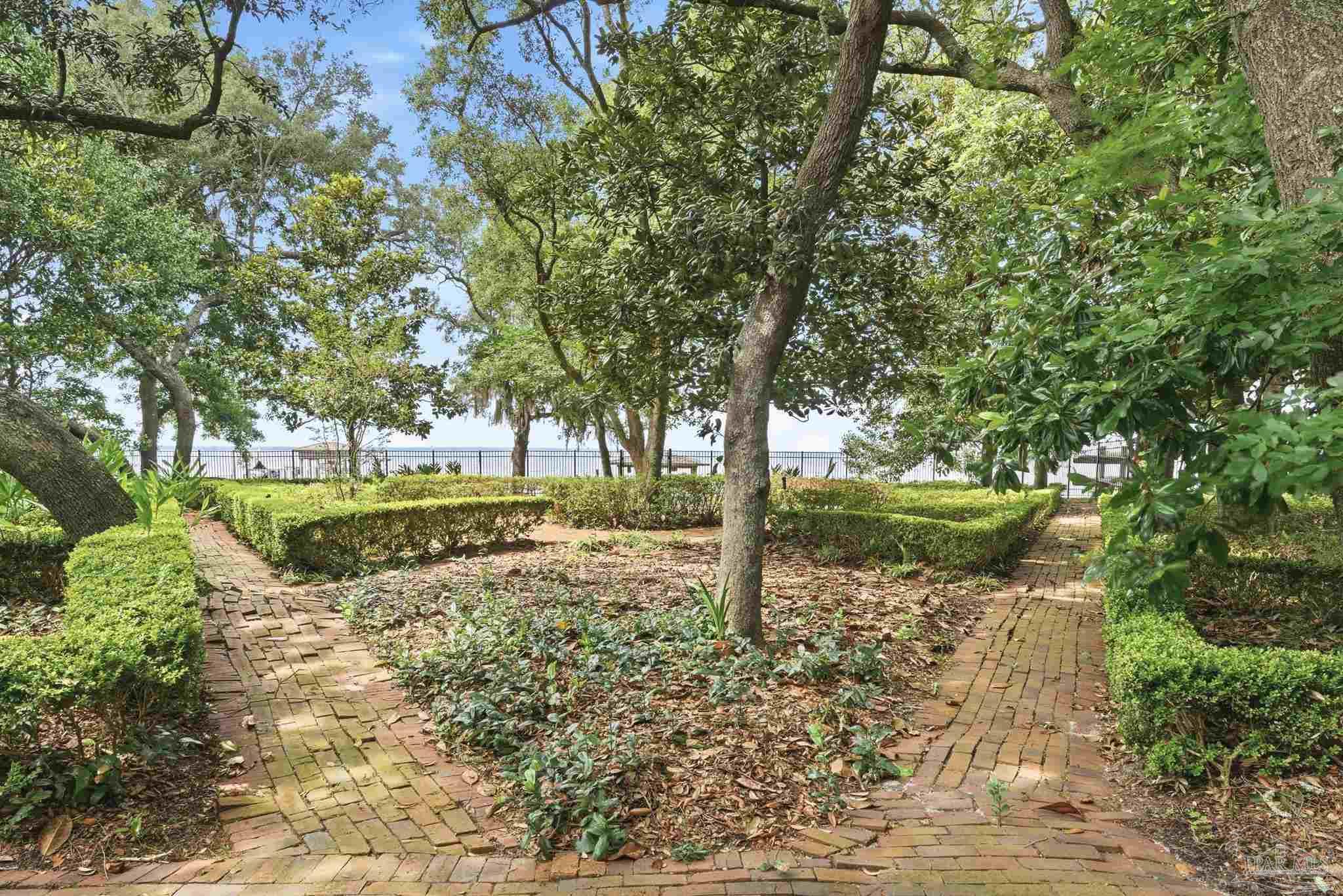 616 Bay Cliffs Road Gulf Breeze FL 32561
