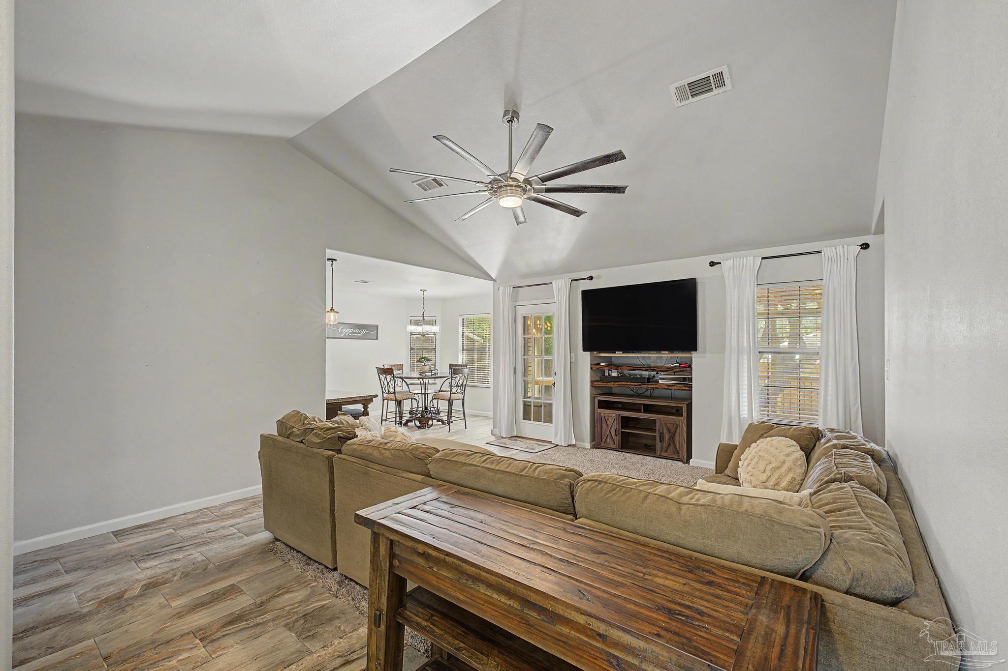 2841 Winners Cir Drive Navarre FL 32566